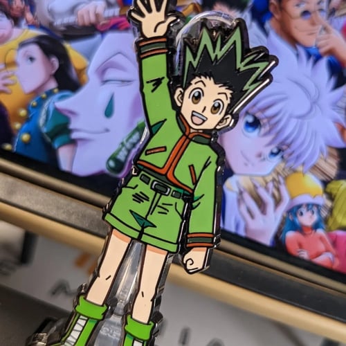 بروش شخصية غون من القناص، بروش