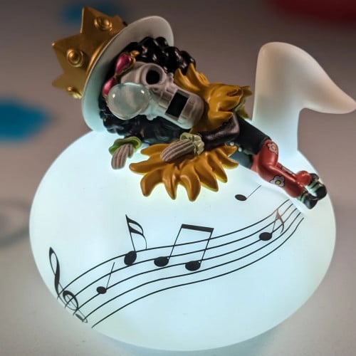 إضاءة بروك من ون بيس.