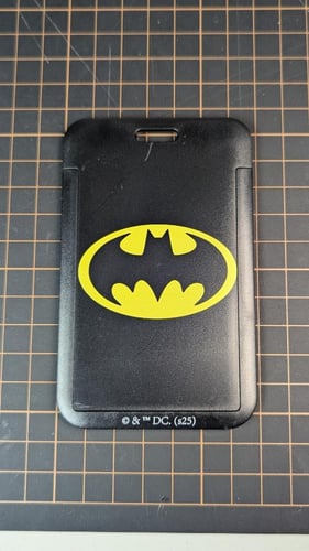 حامل بطاقة باتمان. مرخص أصلي