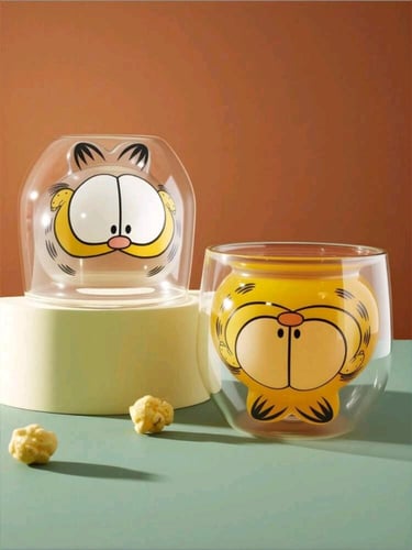 كأس على شكل غارفيلد .