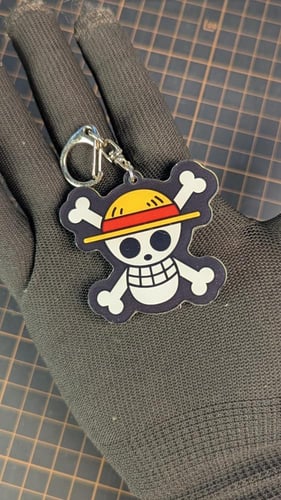 ميدالية ون بيس اكريليك.