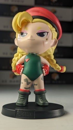 فيقر كامي من ستريت فايتر ، مرخص رسمي ( أصلي )