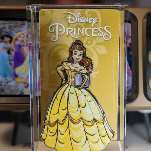 بروش شخصية بيل من عالم ديزني ،