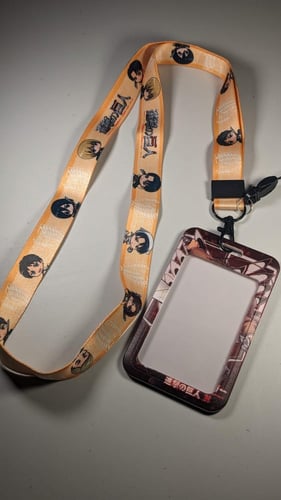 حامل بطاقة ايرين ييغر من هجوم العمالقة.