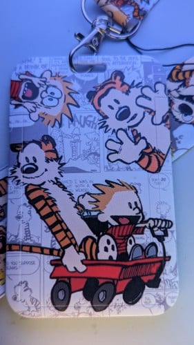 حامل بطاقة كالفين اند هووبس.