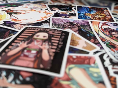 ستيكرات ديمون سلاير ، 100 ستكر.