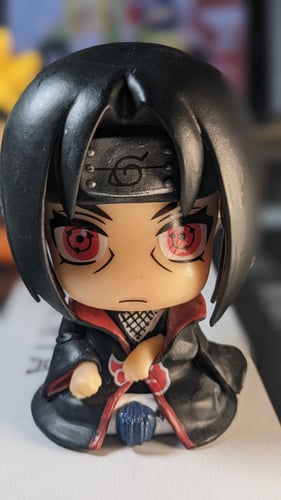 فيقرز إيتاتشي من ناروتو .