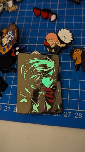 بروش ميكاسا من هجوم العمالقة.( مضي في الظلام)