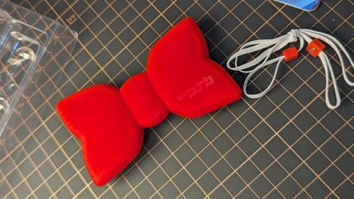 ربطة عنق ( فيونكة ) كونان مع إمكانية تسجل وتغيير ا...