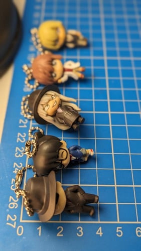 ميدالية جين من المحقق كونان.