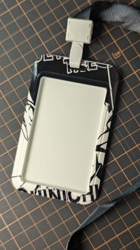 حامل بطاقة سيشي المحقق كونان عالي الجودة.