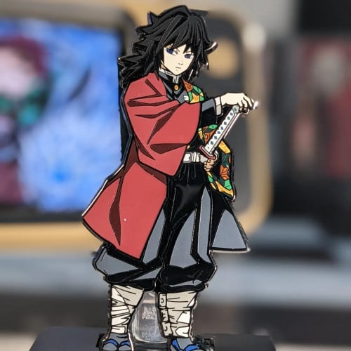 بروش شخصية جيو من ديمون سلاير ،