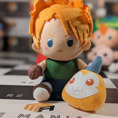 دمى أبطال الديجيتال مع المرافقين .