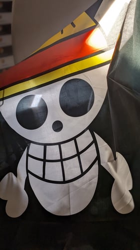 علم قراصنة قبعة القش. الابعاد 150*90 سم