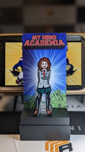 بروش شخصية اوتشاكو اوراراكا من ماي هيرو أكاديميا ،