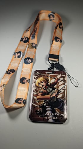 حامل بطاقة أرمين أرليرت من هجوم العمالقة.