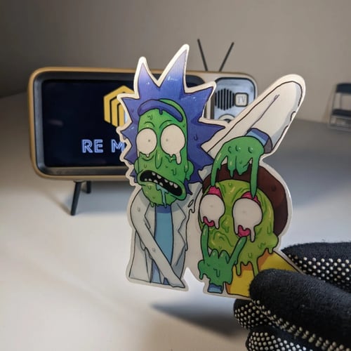 ستيكر ريك اند مورتي متحرك.