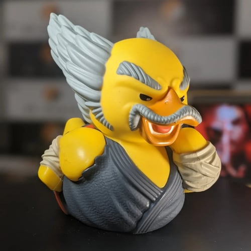 فيقرز هيهاتشي من تكن من مجموعة توبز عالية الجودة.