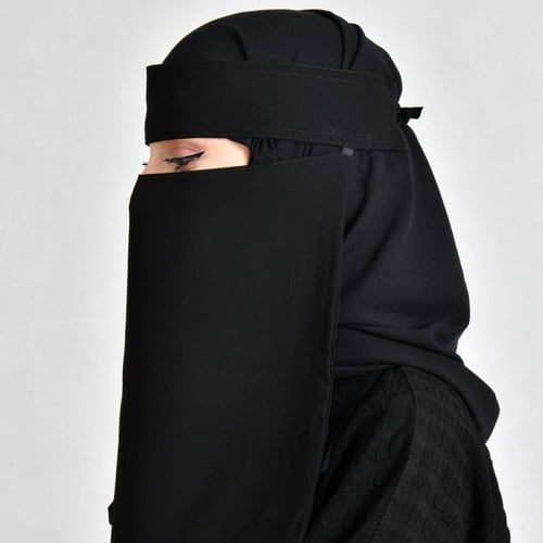 نقاب بمطاط واحد