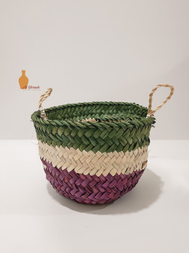 سلة خوص بمسكات