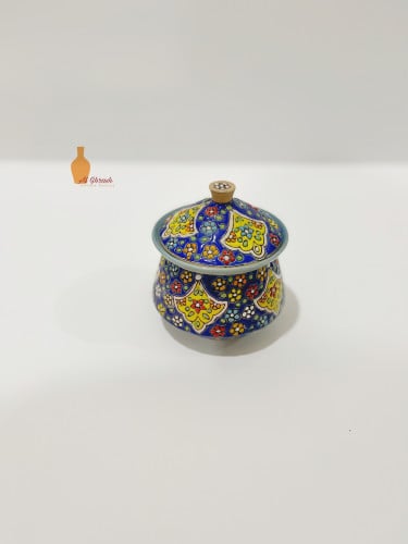 وعاء مزخرف صفير
