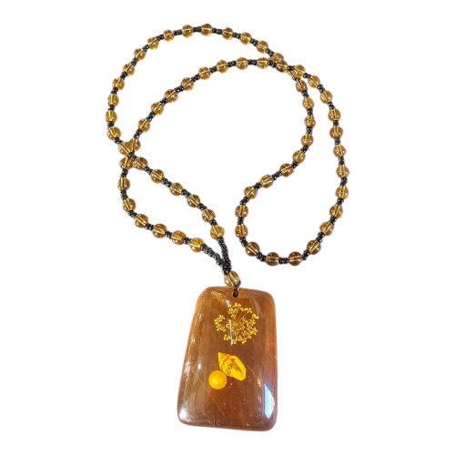 تعليقه كهرمان صيني