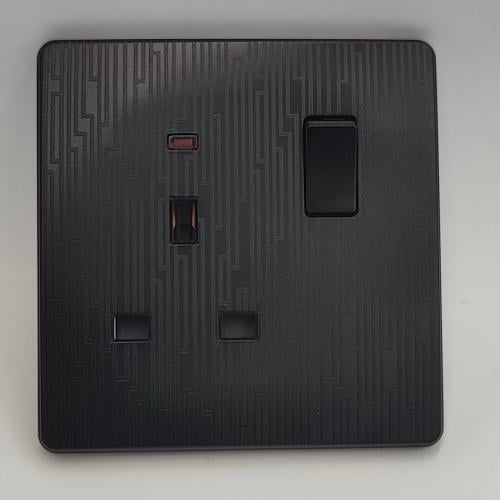 فيش مع مفتاح ماتركس اسود بيانو NKDN