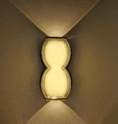 ‏اناارة جدارية ألمنيوم