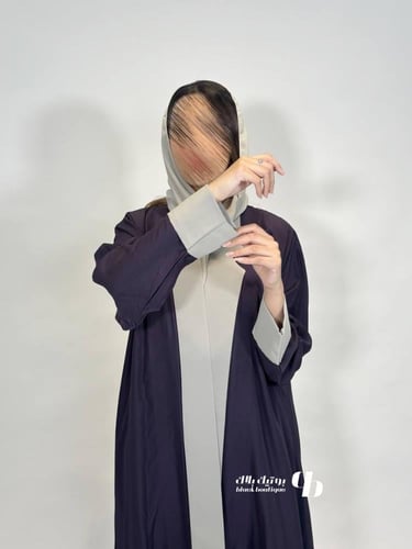 عبايه سفر لون كحلي مع بيج BB507