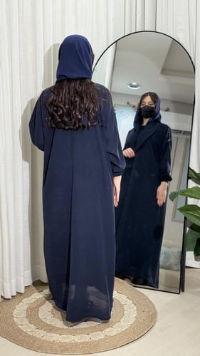 عبايه سفر ٣قطع لون كحلي BB676