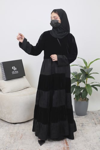 عباية شتوية كلوش طبقات BB060