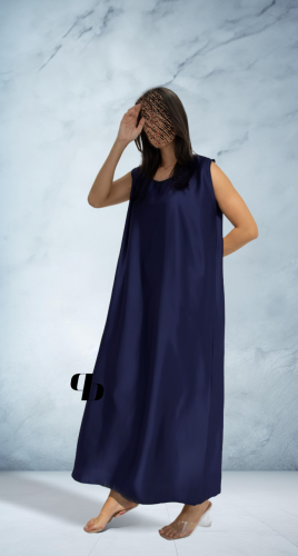 فستان عباية حرير بارد لون كحلي