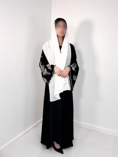 عباية دبل كلوش ملكي بتطريز سكري BB643