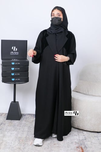 عباية نص كلوش ملكي مدموجة بمخمل BB078