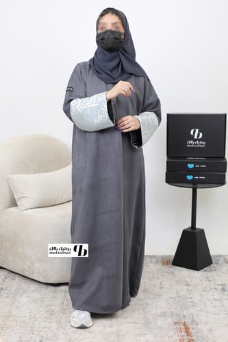 عباية شتوية شمواه رمادي كلفة حروف عربية BB047