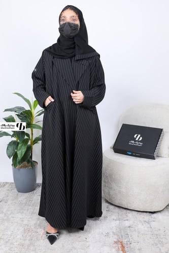 عباية نص كلوش كتان مقلم كامل BB110