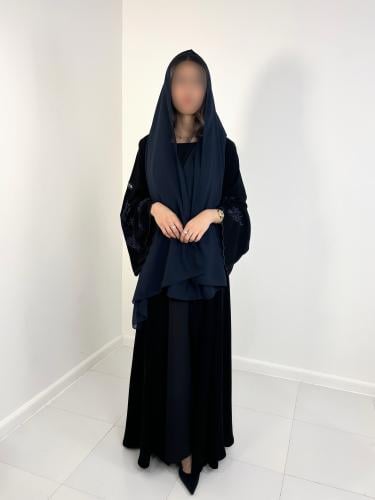 عباية دبل كلوش بتطريز كحلي فاخر BB647