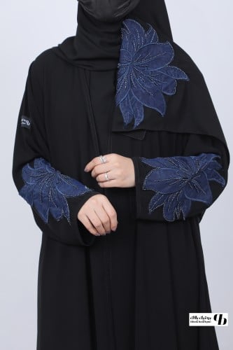 عباية كلوش ملكي مع تطريز وردة BB124