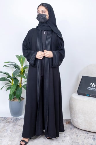 عباية نص كلوش قماش لمياء الامام والاكمام مربعة قيط...