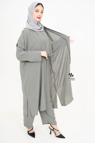 عباية سفر ٣ قطع بنطلون + بلوزة + عباية لون رصاصي B...