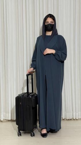 عبايه سفر ٣قطع لون رصاصي غامقBB679