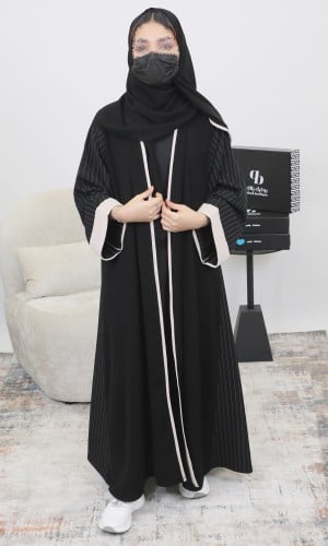 عباية نص كلوش ملكي قيطان بيج وكتان مقلم BB111