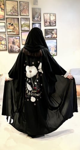 عبايه لف تطريز من الخلف BB34