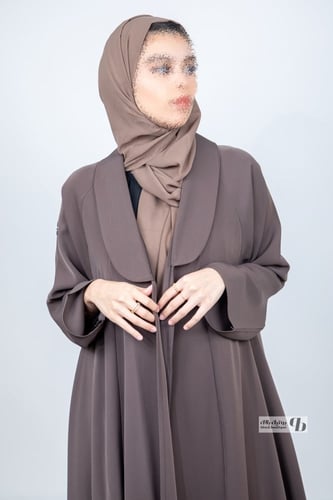 عباية كلوش ملون لون (بيج غامق) رمادي قماش لمياء BB...