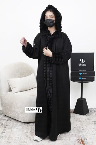 عباية شتوية شمواه اسود فرو BB0046