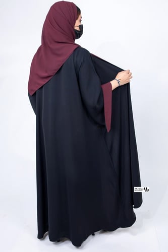 عباية شيفون عنابي مع بلاك بيري اسود والاكمام مفتوح...