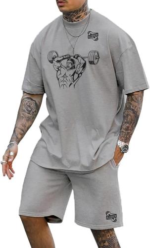 الكوتش بدلة رياضية مكوّنة من تيشيرت برسمة دامبل فو...