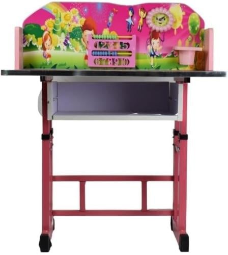 مكتب للاطفال ولطالب المدرسة للدراسة والكتابة في ال...