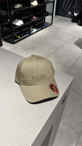 Hugo Cap