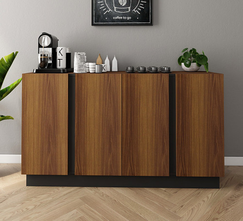 ركن قهوة لون بني مع قاعدة أسود